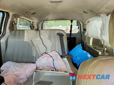 Zdjęcie 10 z 13 samochodu: 2019 DODGE GRAND CARAVAN SE VIN:2C7WDGBG6KR798856 - miniatura