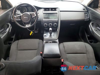 Zdjęcie 8 z 13 samochodu: 2019 JAGUAR E-PACE VIN:SADFK2FX7K1Z52497 - miniatura