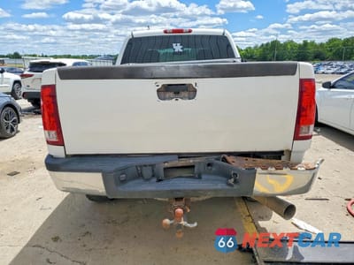 Zdjęcie 6 z 13 samochodu: 2008 GMC SIERRA K2500 HEAVY DUTY VIN:1GTHK23648F219710 - miniatura