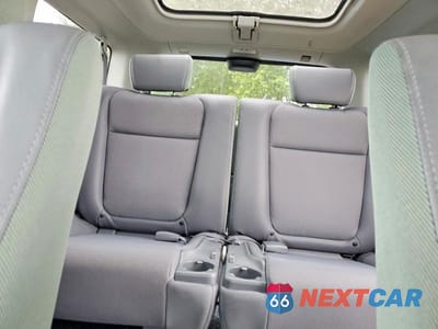 Zdjęcie 10 z 13 samochodu: 2004 HONDA ELEMENT EX VIN:5J6YH28574L027797 - miniatura