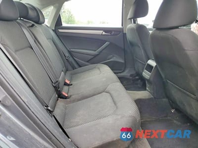 Zdjęcie 10 z 13 samochodu: 2012 VOLKSWAGEN PASSAT S VIN:1VWAP7A31CC019982 - miniatura