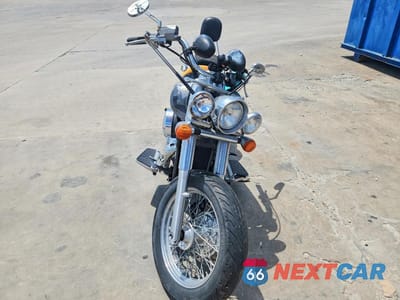 Drugie zdjęcie samochodu z przodu: 2005 HONDA VT750 CA VIN:JH2RC50325M102249 - miniatura
