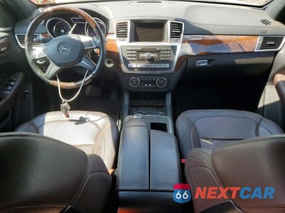 Zdjęcie 8 z 13 samochodu: 2016 MERCEDES-BENZ GL 450 4MATIC VIN:4JGDF6EEXGA659632 - miniatura