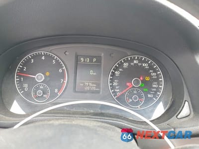 Zdjęcie 9 z 12 samochodu: 2013 VOLKSWAGEN PASSAT S VIN:1VWAP7A39DC151549 - miniatura