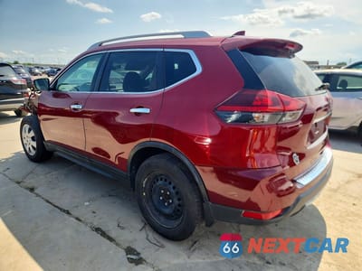 Drugie zdjęcie samochodu z przodu: 2018 NISSAN ROGUE SV VIN:5N1AT2MT0JC734645 - miniatura