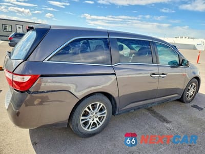 Trzecie zdjęcie samochodu z tyłu: 2013 HONDA ODYSSEY EX VIN:5FNRL5H4XDB090803 - miniatura