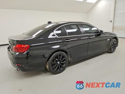 Trzecie zdjęcie samochodu z tyłu: 2016 BMW 535 I VIN:WBA5B1C57GG551876 - miniatura