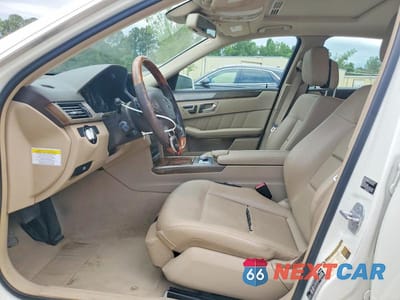 Zdjęcie 7 z 12 samochodu: 2010 MERCEDES-BENZ E 350 VIN:WDDHF5GB9AA091888 - miniatura