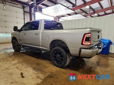 Drugie zdjęcie samochodu z przodu: 2023 RAM 2500 LARAMIE VIN:3C6UR5FJXPG592315 - miniatura