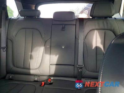 Zdjęcie 10 z 13 samochodu: 2021 BMW X5 XDRIVE40I VIN:5UXCR6C07M9H41914 - miniatura
