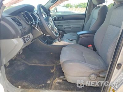 Zdjęcie 7 z 12 samochodu: 2013 TOYOTA TACOMA V6 VIN:5TFUU4ENXDX077683 - miniatura