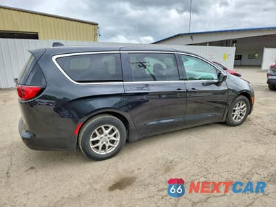 Trzecie zdjęcie samochodu z tyłu: 2017 CHRYSLER PACIFICA TOURING VIN:2C4RC1DG1HR516431 - miniatura