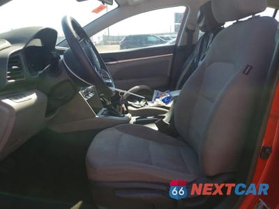 Zdjęcie 7 z 12 samochodu: 2020 HYUNDAI ELANTRA SEL VIN:5NPD84LF8LH569851 - miniatura