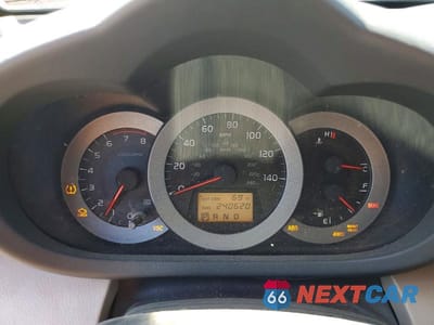 Zdjęcie 9 z 13 samochodu: 2007 TOYOTA RAV4 LIMITED VIN:JTMBK31V276012365 - miniatura