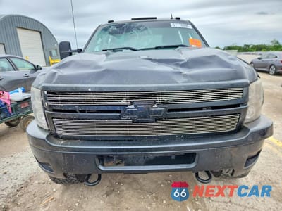 Piąte zdjęcie samochodu w środku: 2011 CHEVROLET SILVERADO K2500 HEAVY DUTY LT VIN:1GC1KXC82BF163600 - miniatura