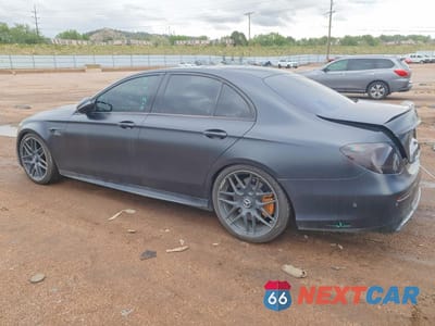 Drugie zdjęcie samochodu z przodu: 2018 MERCEDES-BENZ E 63 AMG-S VIN:WDDZF8KB7JA224435 - miniatura