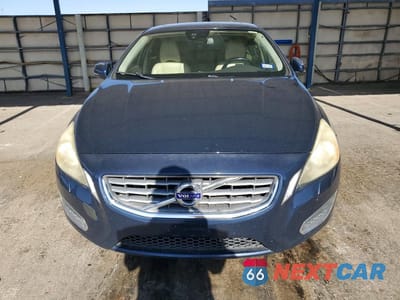Piąte zdjęcie samochodu w środku: 2013 VOLVO S60 T5 VIN:YV1612FS7D2202589 - miniatura