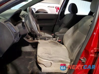 Zdjęcie 7 z 12 samochodu: 2010 FORD FOCUS SE VIN:1FAHP3FN9AW237285 - miniatura