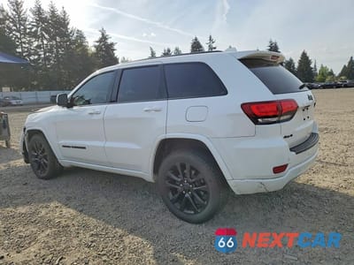 Drugie zdjęcie samochodu z przodu: 2018 JEEP GRAND CHEROKEE LAREDO VIN:1C4RJFAG1JC357853 - miniatura