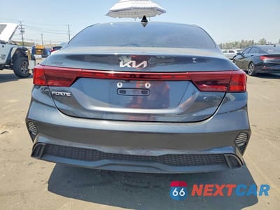 Zdjęcie 6 z 12 samochodu: 2023 KIA FORTE LXS VIN:3KPF24AD1PE601562 - miniatura