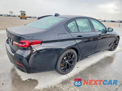 Trzecie zdjęcie samochodu z tyłu: 2022 BMW 530 I VIN:WBA53BH07NWX78004 - miniatura