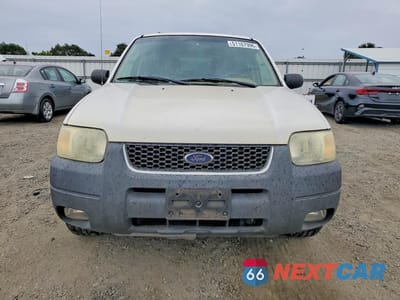 Piąte zdjęcie samochodu w środku: 2003 FORD ESCAPE XLT VIN:1FMYU93103KA72837 - miniatura