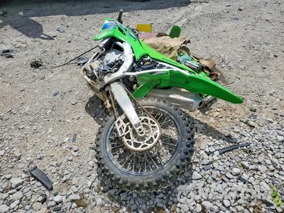 Czwarte zdjęcie samochodu z boku: 2026 KAWASAKI KX252 C VIN:JKBKXTEC6TA009654 - miniatura