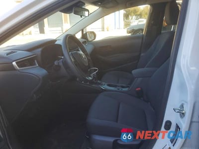Zdjęcie 7 z 12 samochodu: 2023 TOYOTA COROLLA HYBRID LE VIN:JTDBCMFE7PJ010586 - miniatura