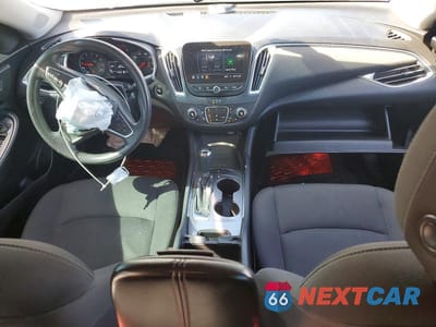 Zdjęcie 8 z 13 samochodu: 2020 CHEVROLET MALIBU LT VIN:1G1ZD5ST6LF031313 - miniatura