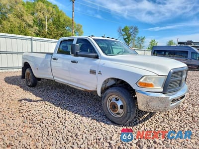 Czwarte zdjęcie samochodu z boku: 2012 DODGE RAM 3500 ST VIN:3C7WDTCL9CG318840 - miniatura
