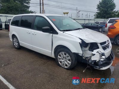 Czwarte zdjęcie samochodu z boku: 2018 DODGE GRAND CARAVAN SE VIN:2C4RDGBG9JR160481 - miniatura