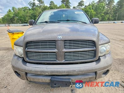 Piąte zdjęcie samochodu w środku: 2002 DODGE RAM 1500 VIN:1D7HU18Z42J252062 - miniatura