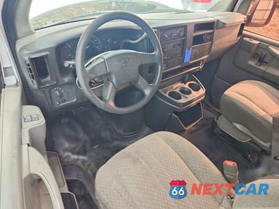 Zdjęcie 8 z 13 samochodu: 2005 CHEVROLET EXPRESS G3500 VIN:1GCHG35V951151201 - miniatura