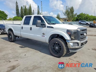 Czwarte zdjęcie samochodu z boku: 2013 FORD F350 SUPER DUTY VIN:1FT8W3BT6DEA38271 - miniatura
