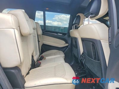 Zdjęcie 11 z 13 samochodu: 2016 MERCEDES-BENZ GL 550 4MATIC VIN:4JGDF7DE3GA704160 - miniatura