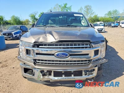 Piąte zdjęcie samochodu w środku: 2019 FORD F150 SUPER CAB VIN:1FTFX1E51KFB42390 - miniatura