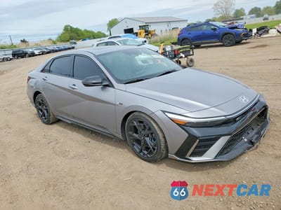 Czwarte zdjęcie samochodu z boku: 2025 HYUNDAI ELANTRA N LINE VIN:KMHLR4DF8SU061659 - miniatura