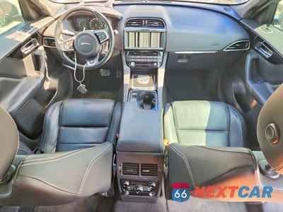 Zdjęcie 8 z 12 samochodu: 2017 JAGUAR F-PACE R - SPORT VIN:SADCL2BV3HA058087 - miniatura