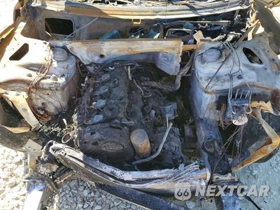 Zdjęcie 11 z 12 samochodu: 2016 AUDI A4 PREMIUM S-LINE VIN:WAUAFAFL6GN014487 - miniatura