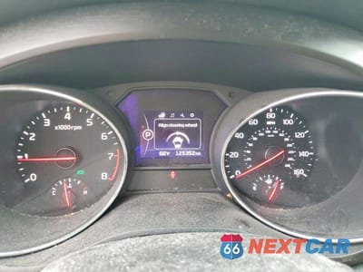 Zdjęcie 9 z 13 samochodu: 2016 KIA SEDONA LX VIN:KNDMB5C14G6213537 - miniatura