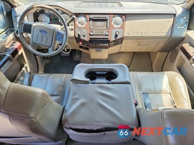 Zdjęcie 8 z 12 samochodu: 2008 FORD F250 SUPER DUTY VIN:1FTSW21R38EC08081 - miniatura