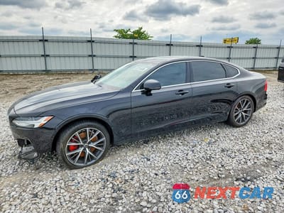 2018 VOLVO S90 T6 MOMENTUM LVY992MK3JP037811 - główne zdjęcie licytacji z USA - miniatura