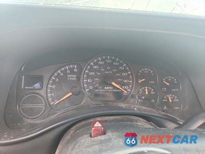 Zdjęcie 9 z 13 samochodu: 2002 CHEVROLET SUBURBAN K1500 VIN:3GNFK16Z32G314294 - miniatura