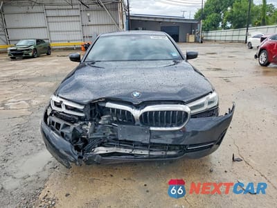 Piąte zdjęcie samochodu w środku: 2021 BMW 530 I VIN:WBA53BH07MCF26420 - miniatura