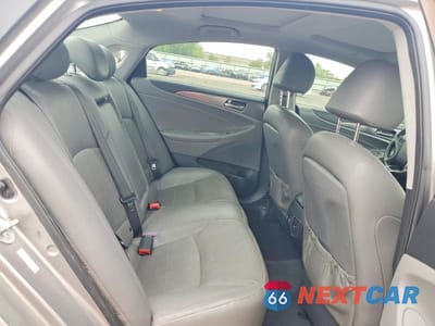 Zdjęcie 10 z 12 samochodu: 2012 HYUNDAI SONATA HYBRID VIN:KMHEC4A49CA046961 - miniatura