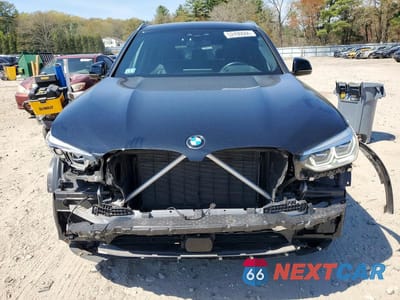 Piąte zdjęcie samochodu w środku: 2021 BMW X3 XDRIVE30E VIN:5UXTS1C06M9D79811 - miniatura
