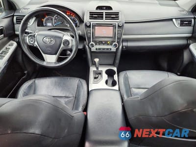 Zdjęcie 8 z 13 samochodu: 2014 TOYOTA CAMRY SE SPORT VIN:4T1BF1FK4EU726624 - miniatura