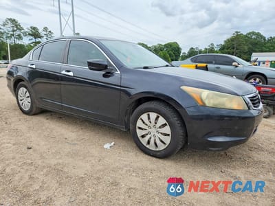 Czwarte zdjęcie samochodu z boku: 2008 HONDA ACCORD LX VIN:1HGCP26328A127359 - miniatura