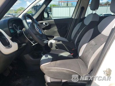 Zdjęcie 7 z 13 samochodu: 2016 FIAT 500L POP VIN:ZFBCFAAH5GZ038273 - miniatura