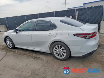 Drugie zdjęcie samochodu z przodu: 2023 TOYOTA CAMRY LE VIN:4T1C11AK5PU091328 - miniatura